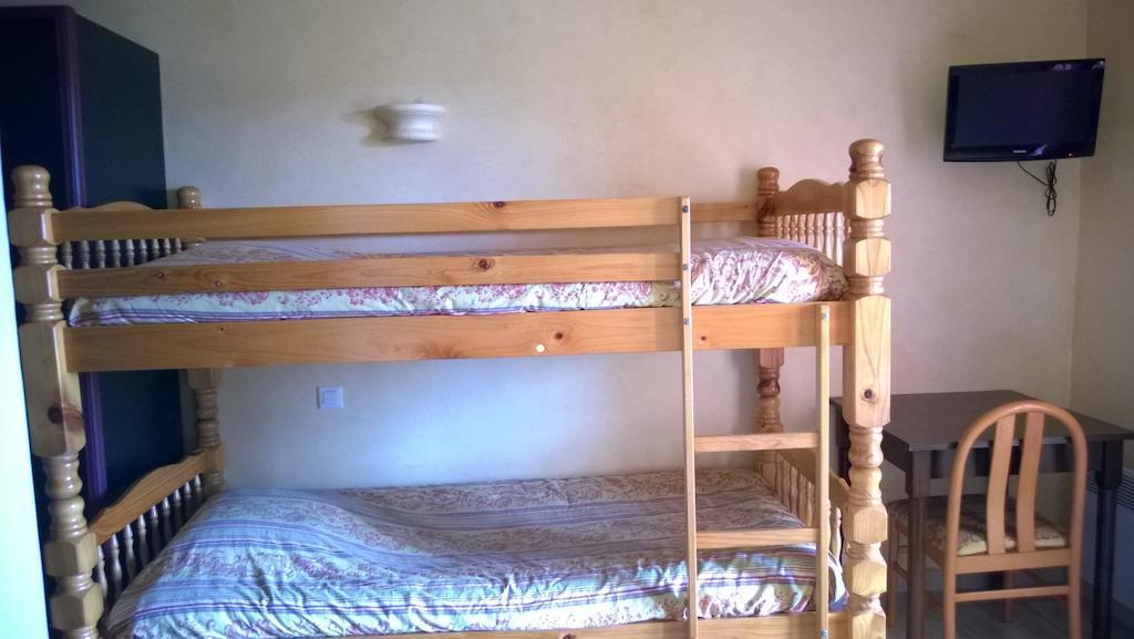 Hotel Les Cavalets Bauduen Room photo